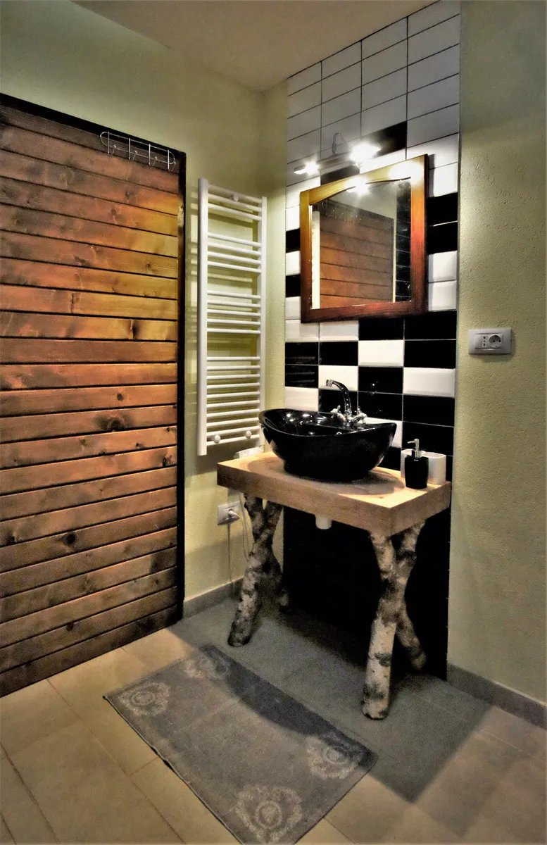 RELAX - BOUTIQUE SOČA - kopalnica v Tolminu